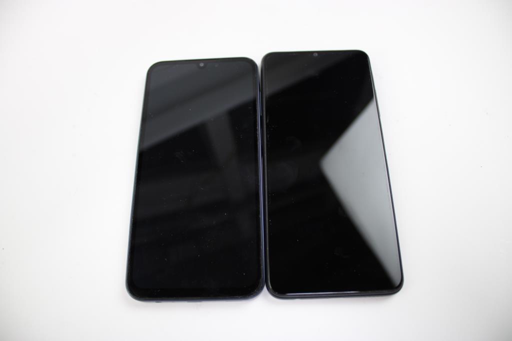 Samsung Cell Phone Lot, 2 Pieces, Sold For Parts