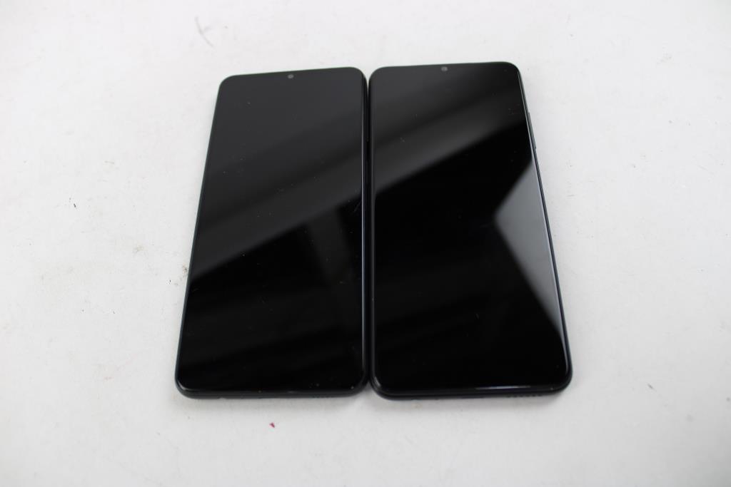 Samsung Cell Phone Lot, 2 Pieces, Sold For Parts