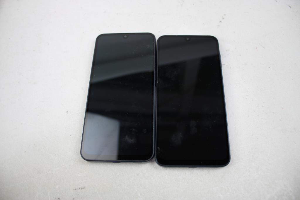 Samsung Cell Phone Lot, 2 Pieces, Sold For Parts