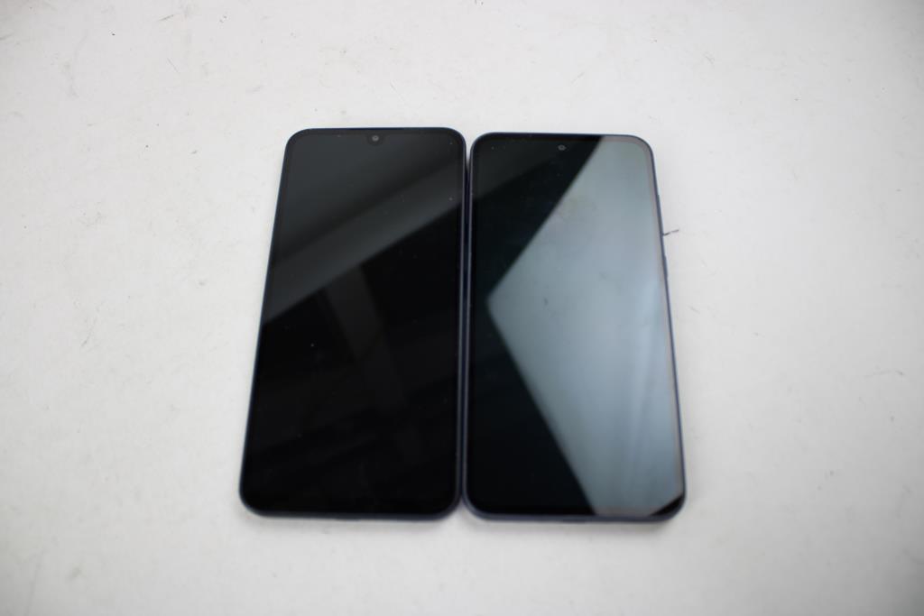 Samsung Cell Phone Lot, 2 Pieces, Sold For Parts