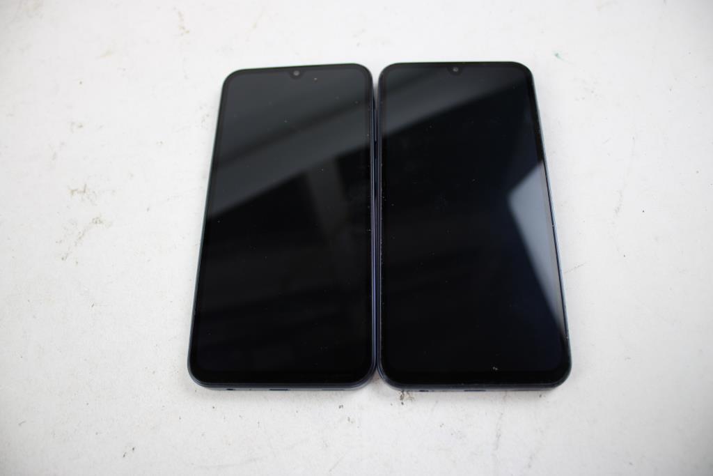 Samsung Cell Phone Lot, 2 Pieces, Sold For Parts