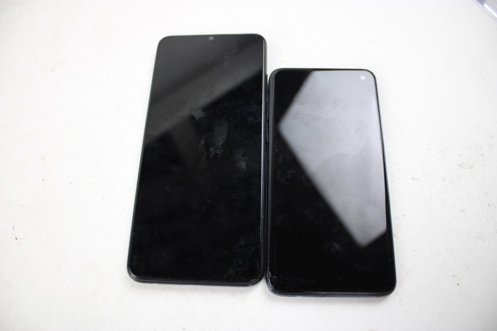 Samsung Cell Phone Lot, 2 Pieces, Sold For Parts