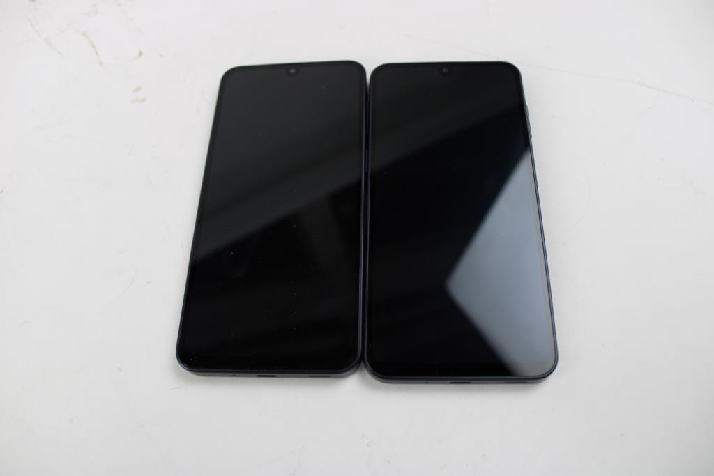 Samsung Cell Phone Lot, 2 Pieces, Sold For Parts