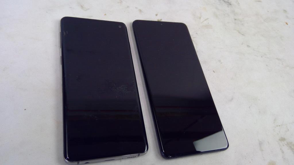 Samsung Cell Phone Lot, 2 Pieces, Sold For Parts
