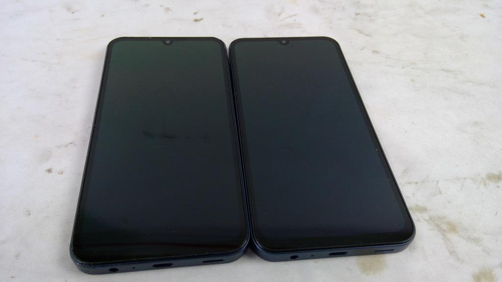 Samsung Cell Phone Lot, 2 Pieces, Sold For Parts