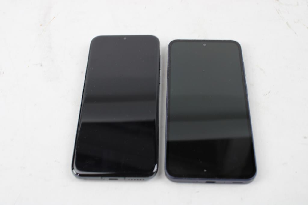 Samsung Cell Phone Lot, 2 Pieces, Sold For Parts