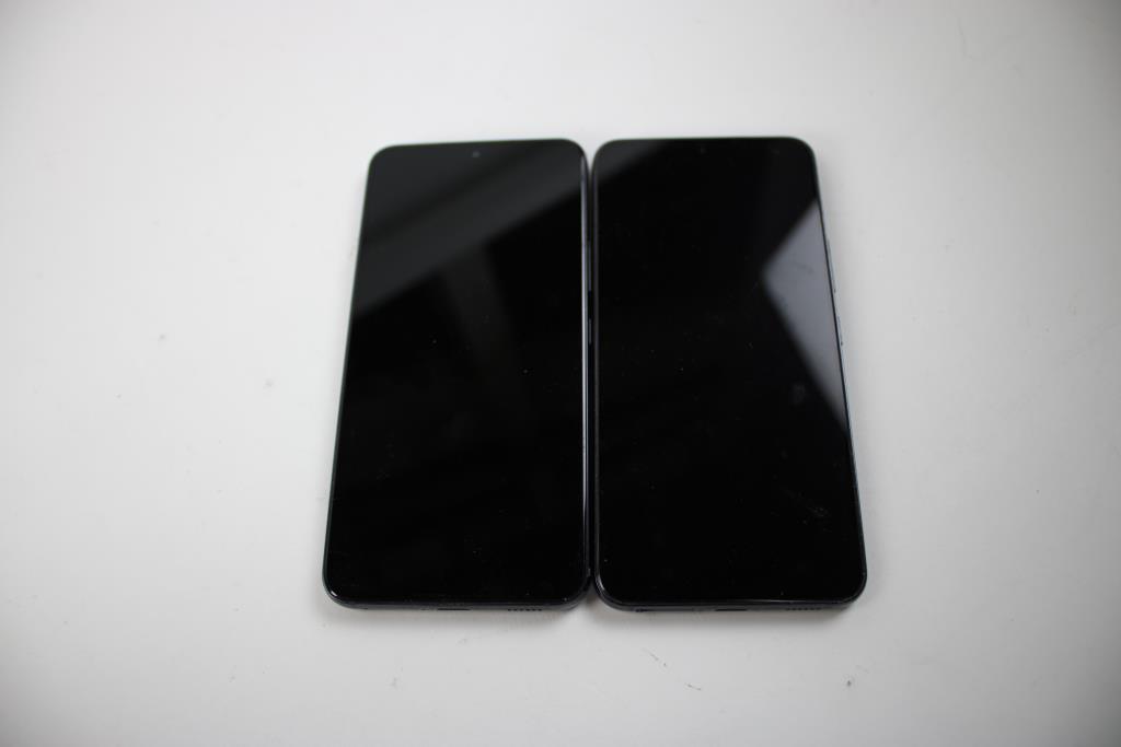 Samsung Cell Phone Lot, 2 Pieces, Sold For Parts
