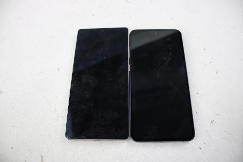Samsung Cell Phone Lot, 2 Pieces, Sold For Parts