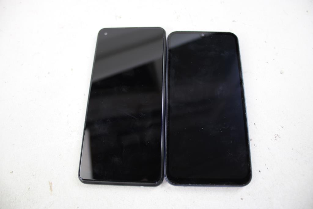 Samsung Cell Phone Lot, 2 Pieces, Sold For Parts