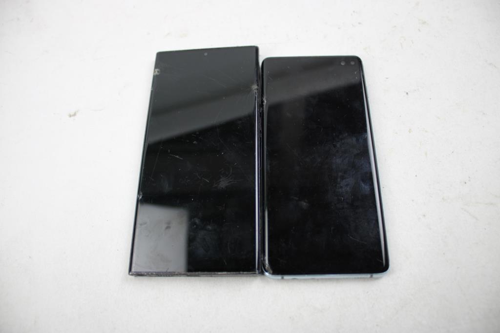 Samsung Cell Phone Lot, 2 Pieces, Sold For Parts