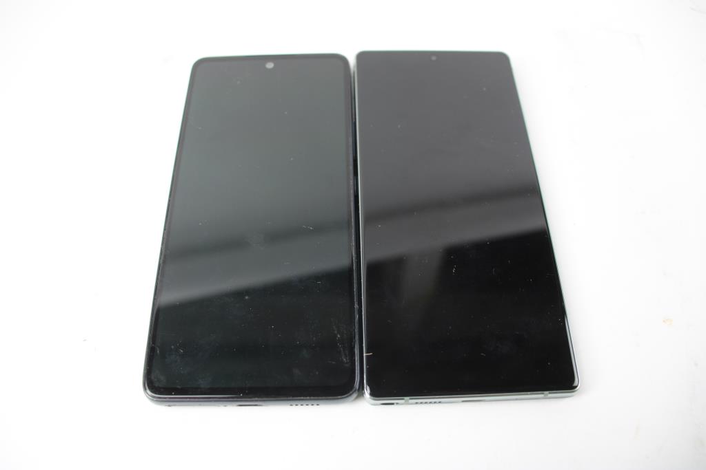 Samsung Cell Phone Lot, 2 Pieces, Sold For Parts