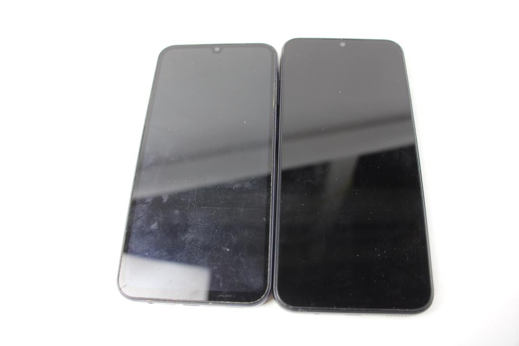 Samsung Cell Phone Lot, 2 Pieces, Sold For Parts