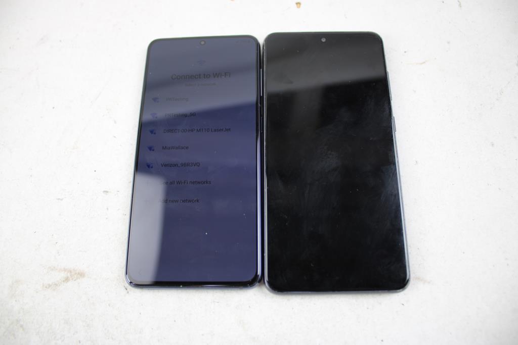 Samsung Cell Phone Lot,  2  Pieces, Sold For Parts