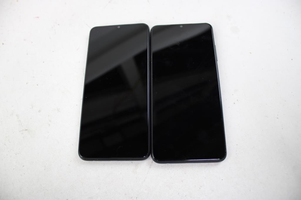 Samsung Cell Phone Lot, 2 Pieces, Sold For Parts