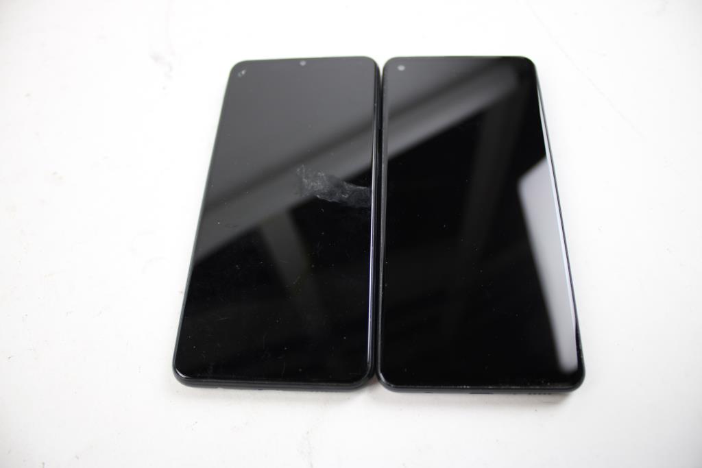 Samsung Cell Phone Lot, 2 Pieces, Sold For Parts