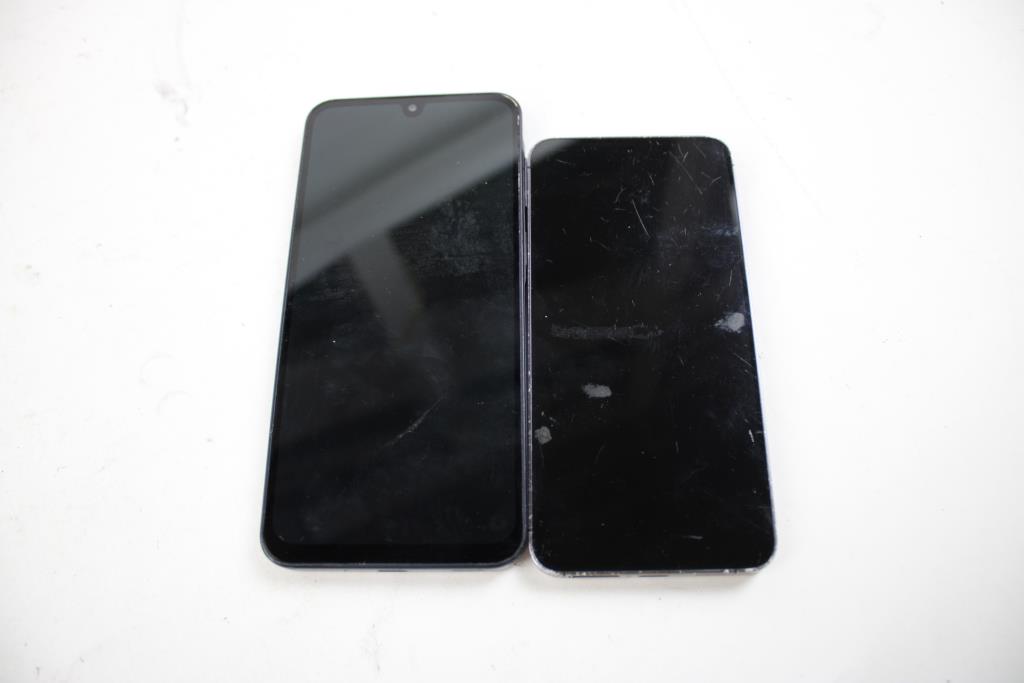 Samsung Cell Phone Lot, 2 Pieces, Sold For Parts