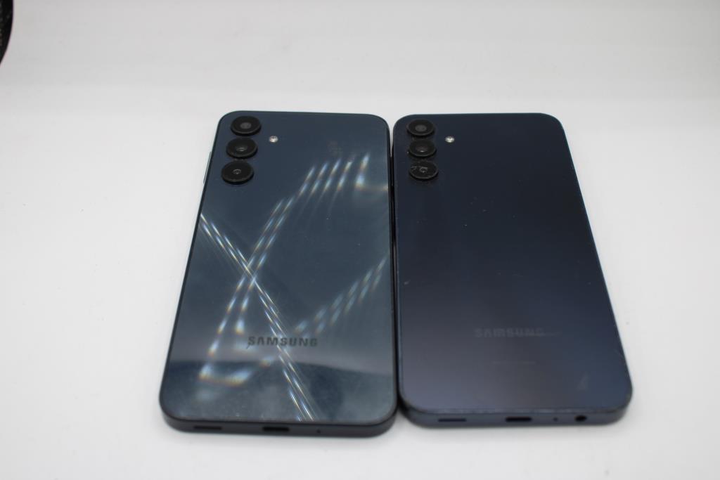 Samsung Cell Phone Lot, 2 Pieces, Sold For Parts
