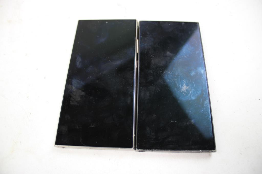 Samsung Cell Phone Lot, 2 Pieces, Sold For Parts