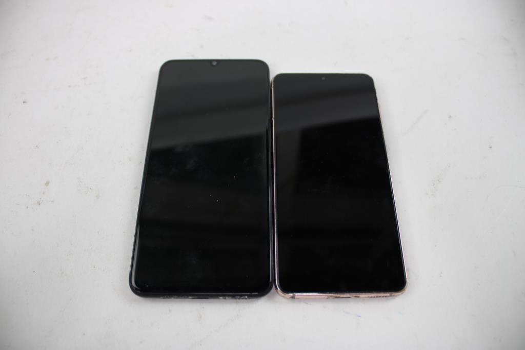 Samsung Cell Phone Lot, 2 Pieces, Sold For Parts