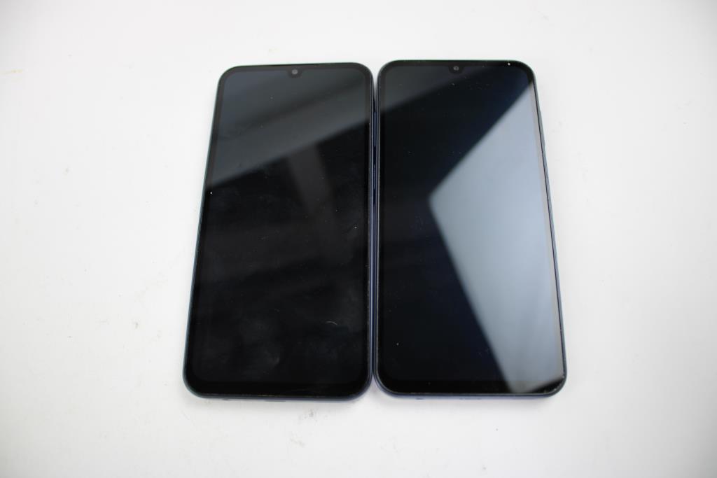 Samsung Cell Phone Lot, 2 Pieces, Sold For Parts