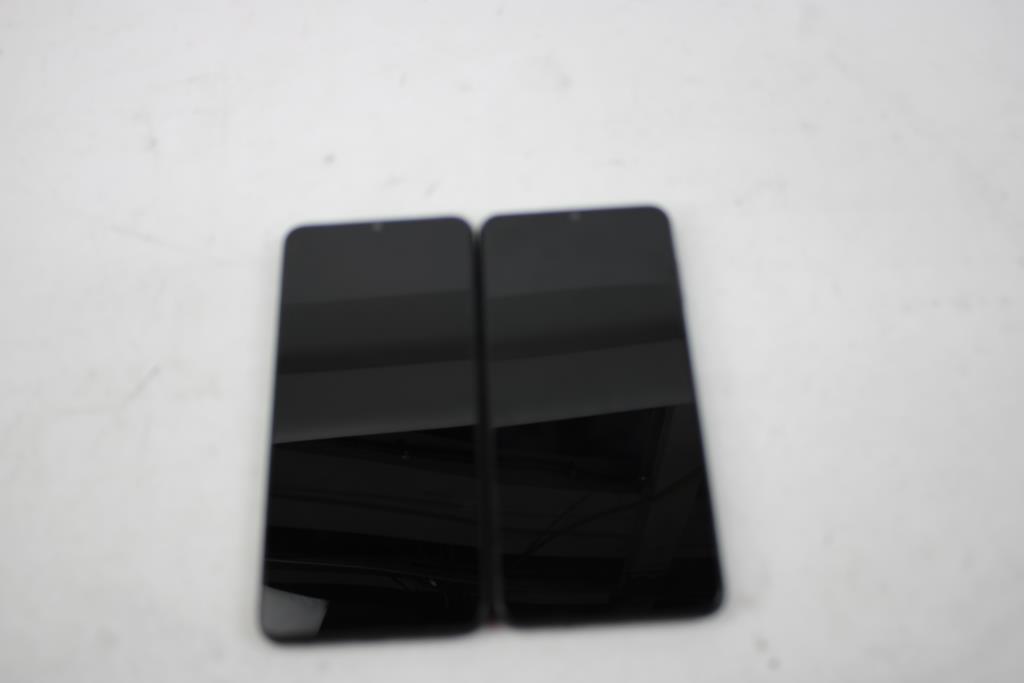 Samsung Cell Phone Lot,2  Pieces, Sold For Parts