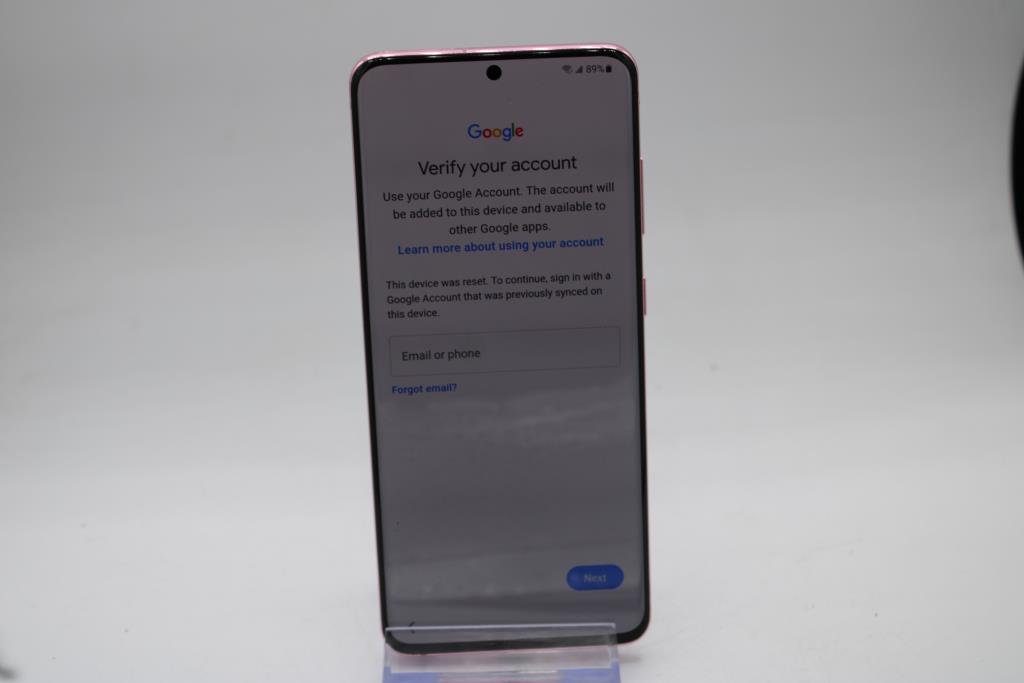 Samsung Galaxy S20 5G, 128 GB, Unknown Carrier, Google Account Locked, Sold For Parts