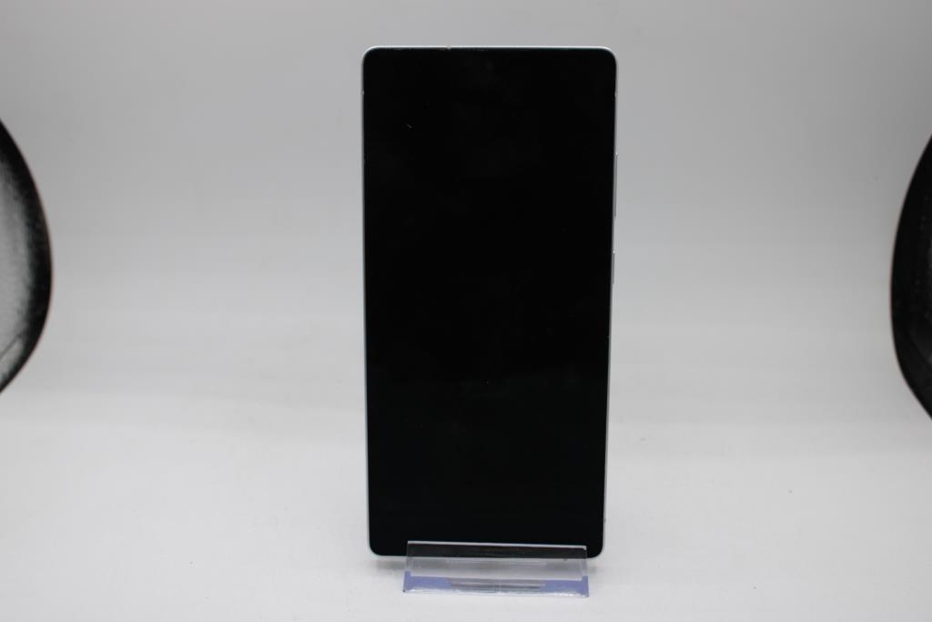 Samsung Galaxy S25 Ultra Smartphone, 256 GB, LG U+ Carrier, Google Account Locked, Sold For Parts