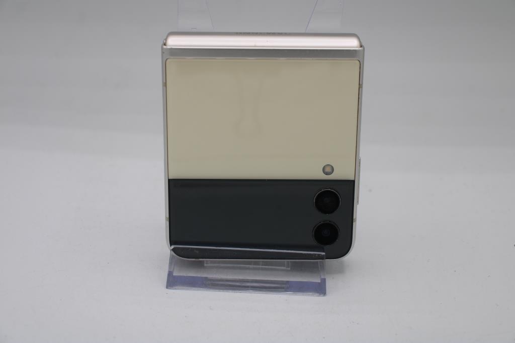 Samsung Galaxy Z Flip3, 128GB, Carrier AT&T