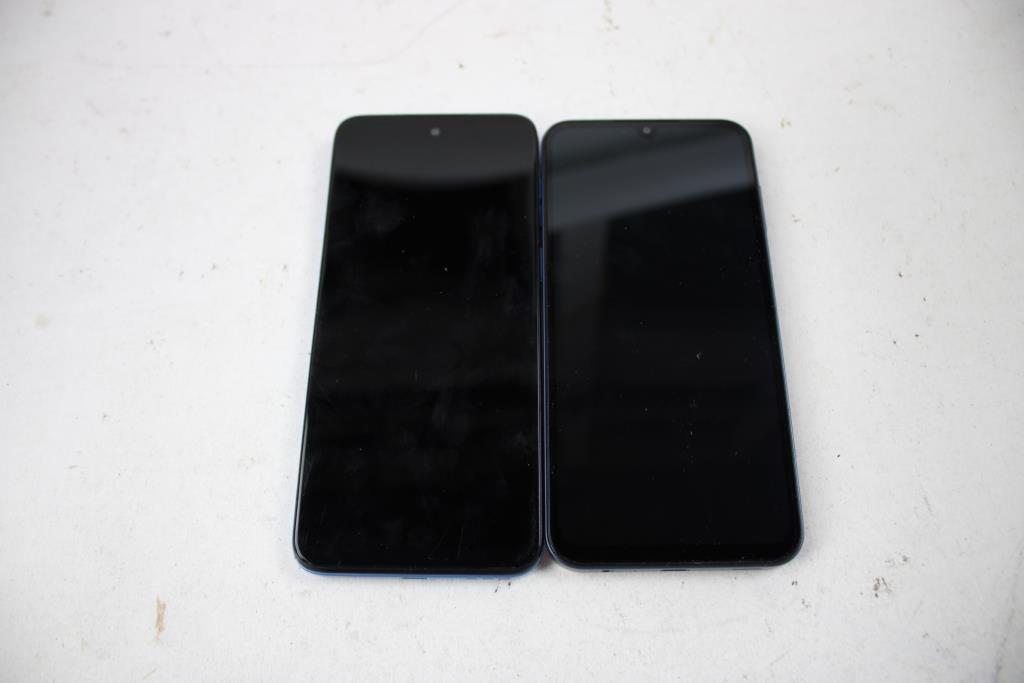 Samsung, Motorola, Cell Phone Lot, 2 Pieces, Sold For Parts
