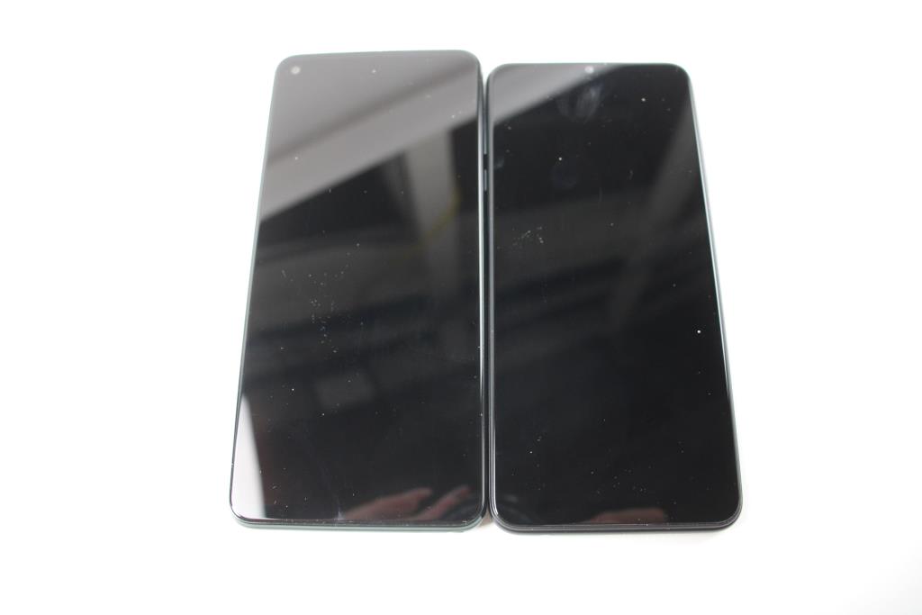 Samsung, Motorola Cell Phone Lot, 2 Pieces, Sold For Parts