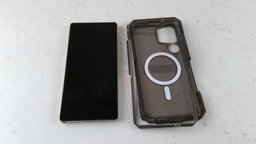 Samsung Smartphone, Google Account Locked, Sold For Parts