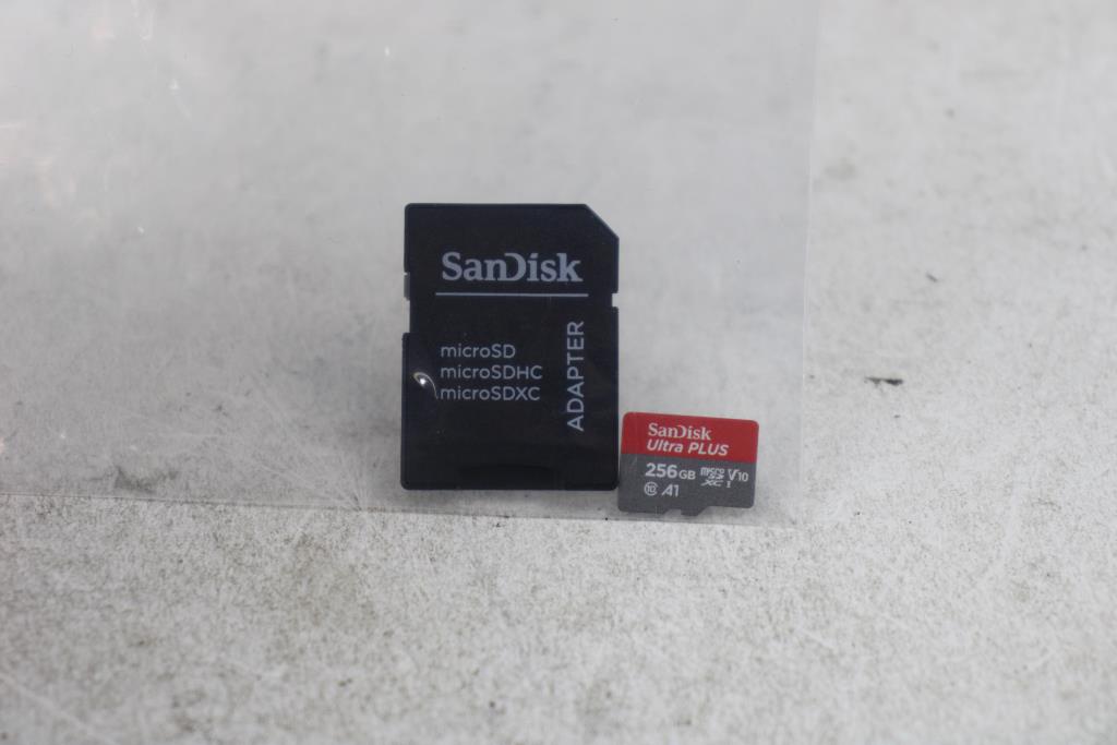 Sandisk, 256 Gb Microsd And Adapter