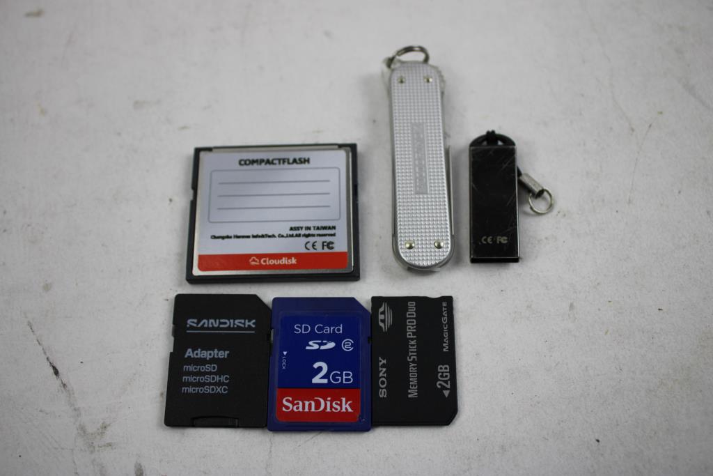 SanDisk, PNY, And More SD Cards/MicroSD Cards, SD Adapter, Flashdrives, 16 Pieces