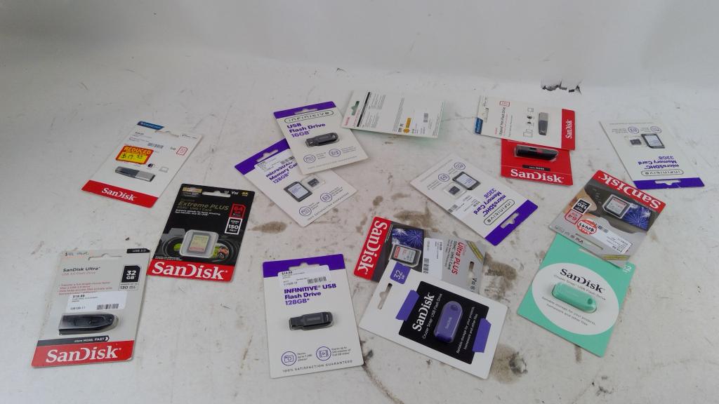 Sandisk USB Flashdrive And More 10+ Pieces