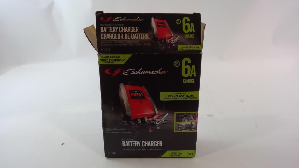 Schumacher Fully Automatic Battery Charger | Property Room