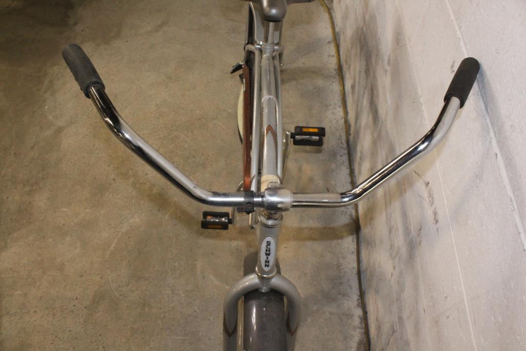 schwinn del mar bike