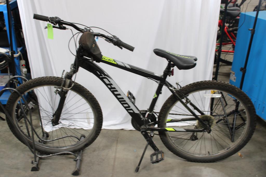 Schwinn Front Suspension Mountain Bike Property Room