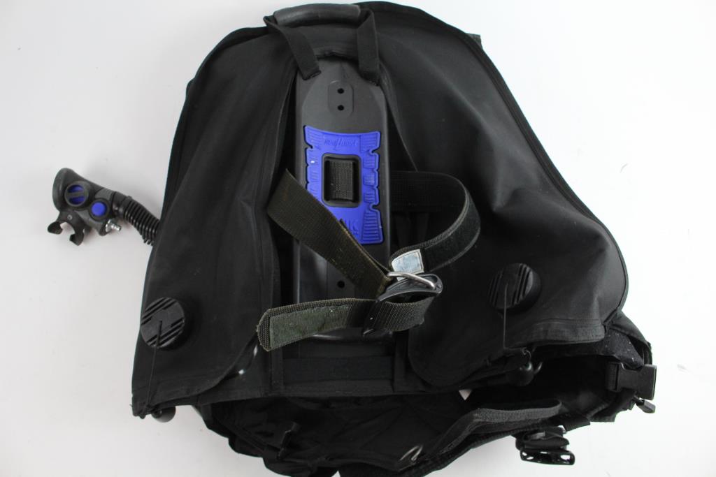 Sea Quest Black Diamond BCD Property Room