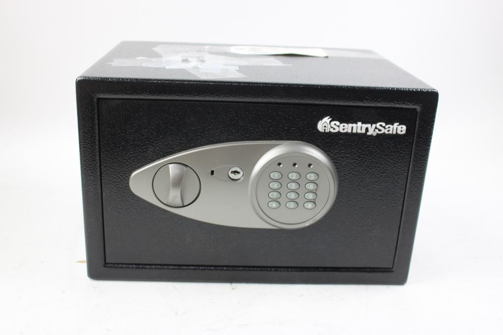 Sentry Safe Metal Rusted SentrySafe Metal Safe Box With Keypad | Property Room