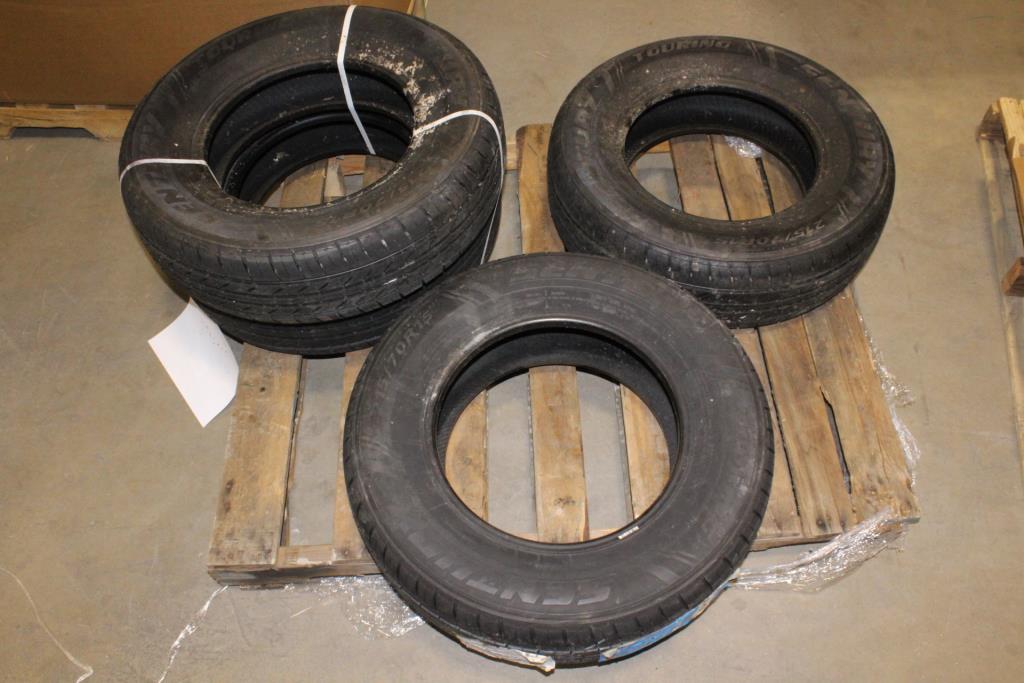 Sentury Touring Tires 15", 4 Pieces Property Room