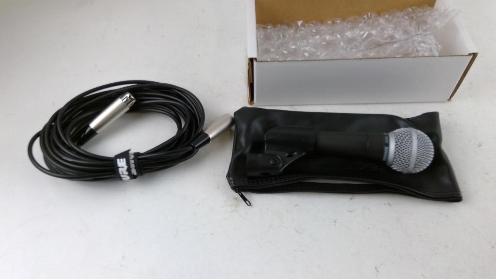 Shure SM58 Microphone