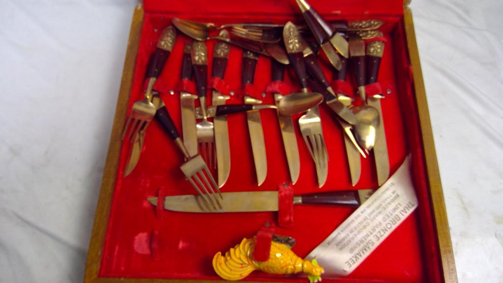 Siam Bronze Cutlery Set, 27 Pieces