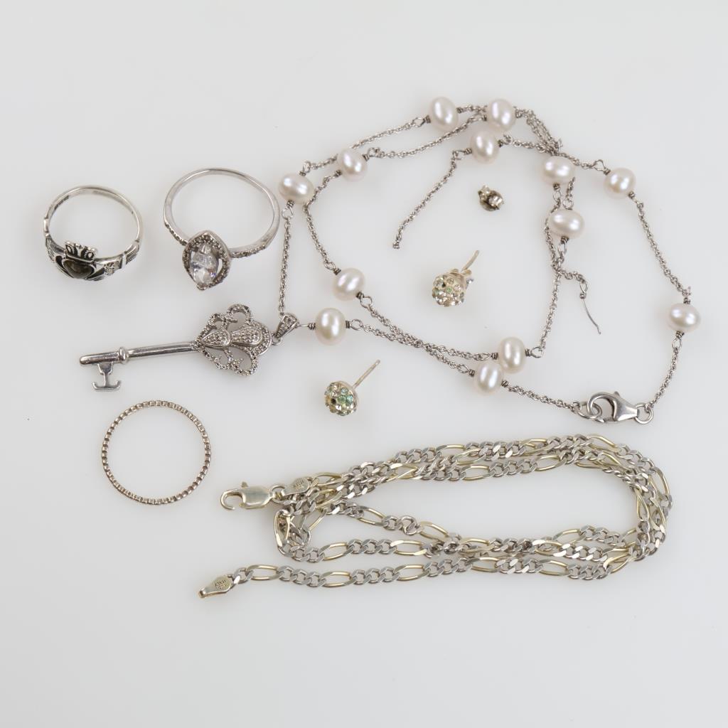 Silver Jewelry, 8 Pieces