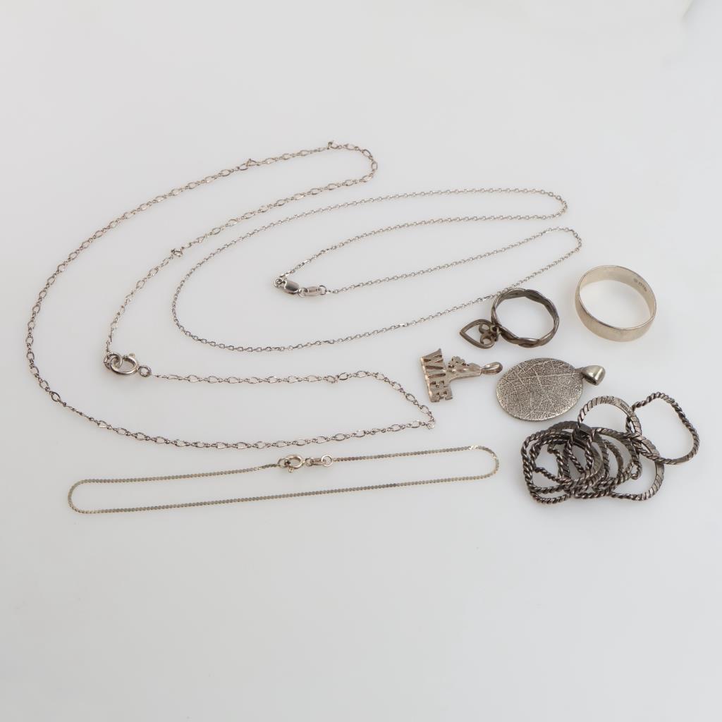 Silver Jewelry, 8 Pieces