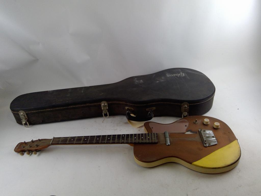Silvertone Electric Guitar