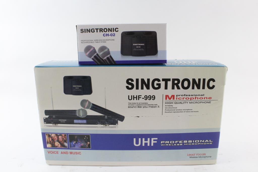 Singtronic Professional Microphone System And Rechargeable Table Stand