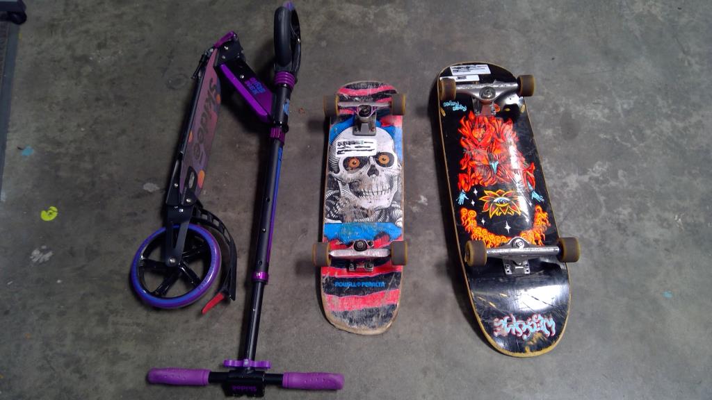 Skidee Kids Scooter, 2 Skateboard