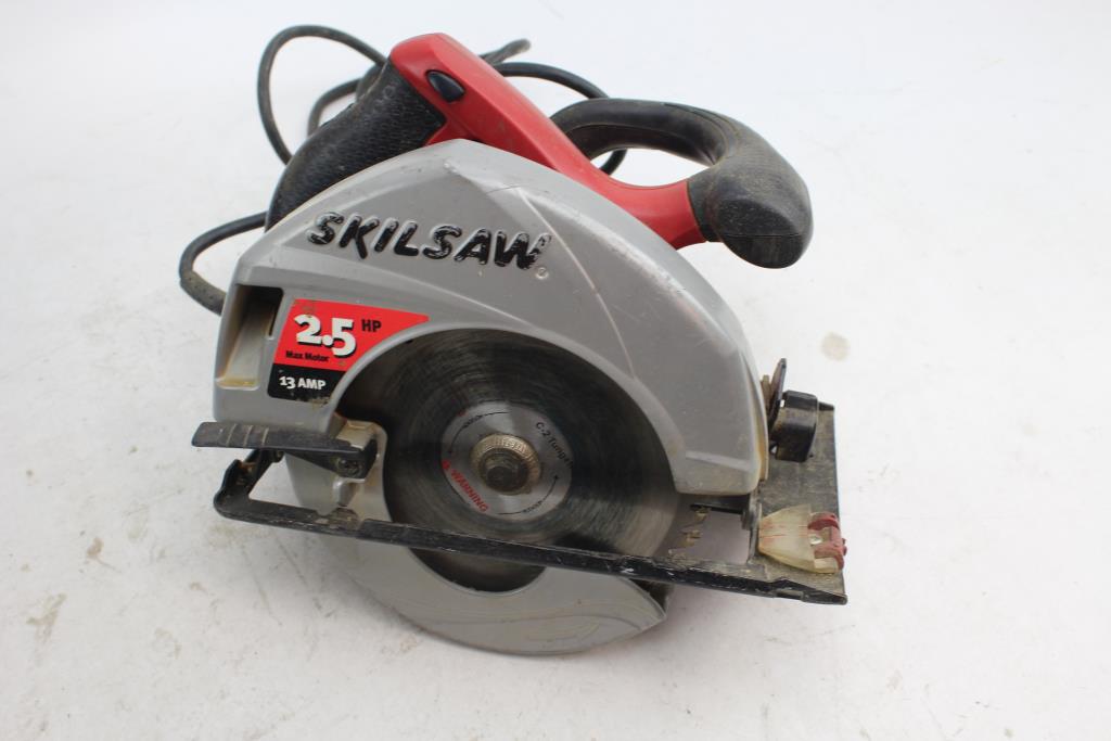 Skilsaw 5600 Circular Saw And Case 