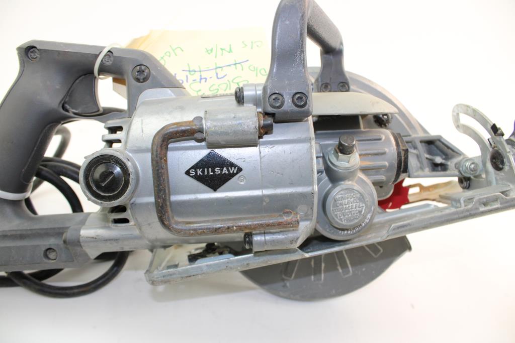 SKILSAW 71/4in Worm Drive Corded Circular Saw With Steel Shoe