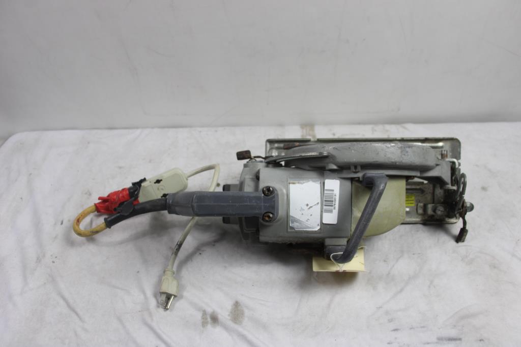 Skilsaw Circular Saw